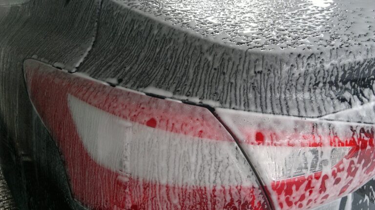 The Evolution of Car Body Materials: From Steel to Aluminum to Carbon Fiber